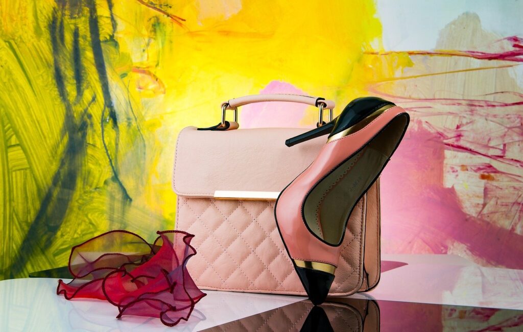 Les accessoires de mode de luxe qui valent le coût !